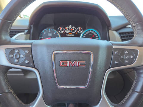 2017 GMC Yukon SLT