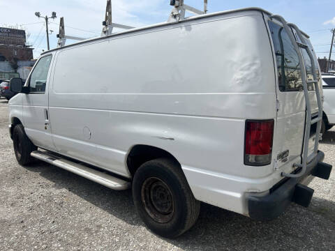 2013 Ford E-Series E-250