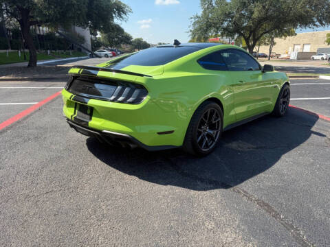 2020 Ford Mustang
