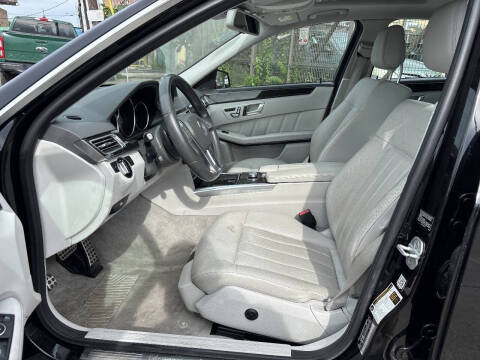2014 Mercedes-Benz E-Class E 550 4MATIC