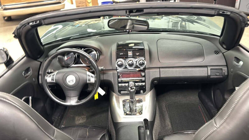 2008 Saturn SKY Red Line