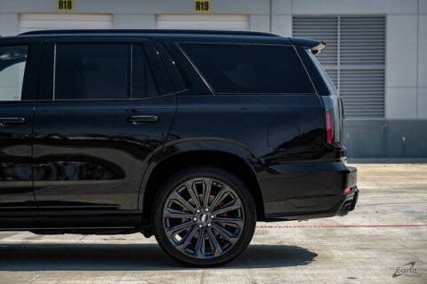 2025 Cadillac Escalade-V