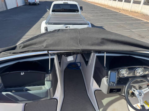 2017 Four Winns 190 Freedom