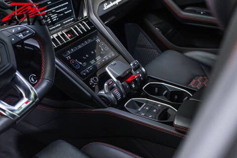 2022 Lamborghini Urus