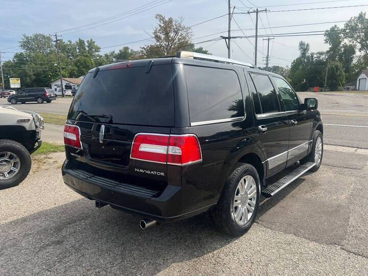 2011 Lincoln Navigator