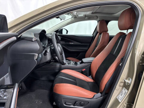 2025 Mazda CX-30 2.5 Carbon Turbo