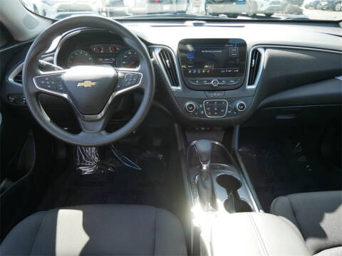 2025 Chevrolet Malibu LT