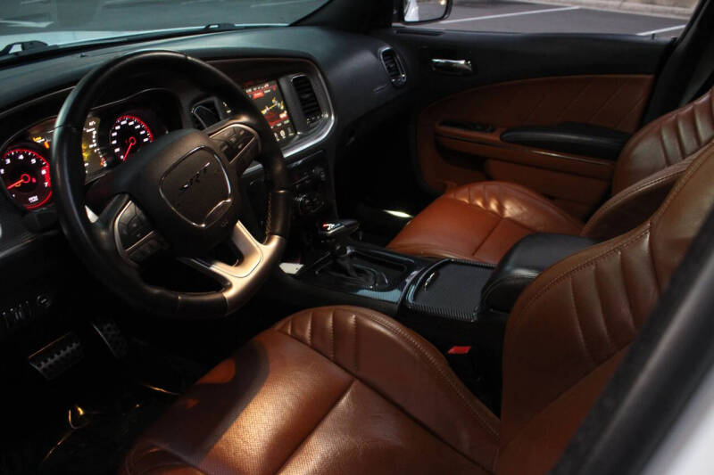 2016 Dodge Charger SRT Hellcat