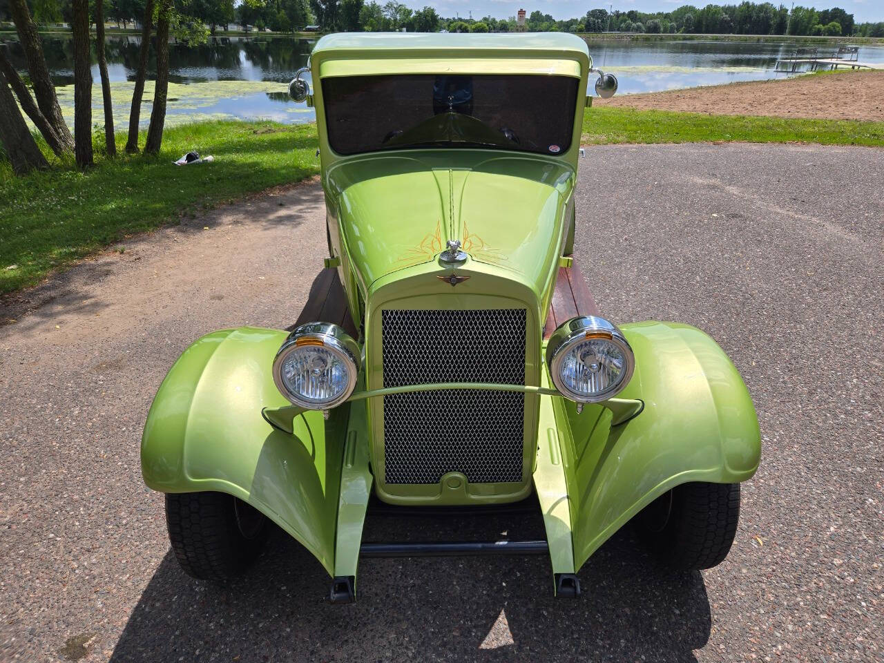 1930 Dodge 5-Window Coupe 13