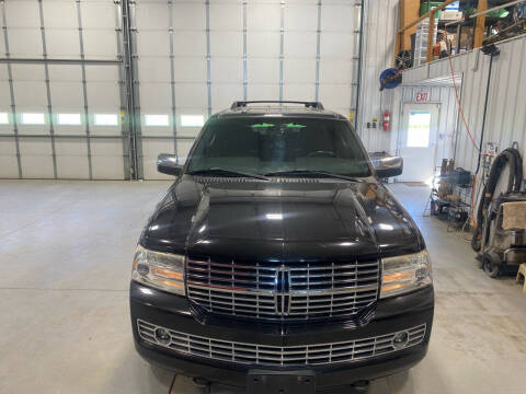 2011 Lincoln Navigator L