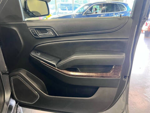 2018 Chevrolet Suburban LS