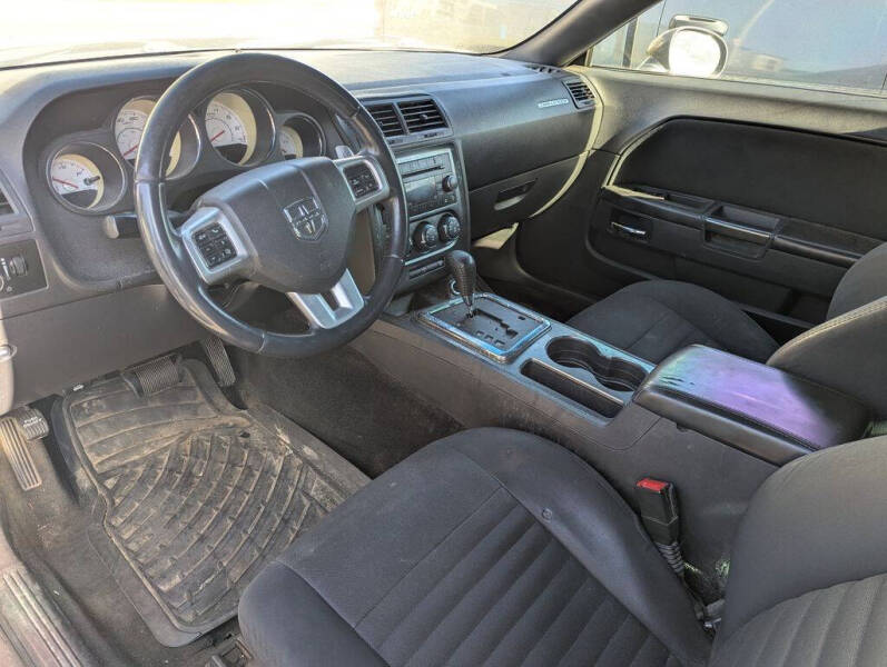 2013 Dodge Challenger SXT