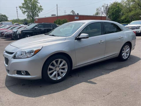 2015 Chevrolet Malibu for sale at HUFF AUTO GROUP in Jackson MI