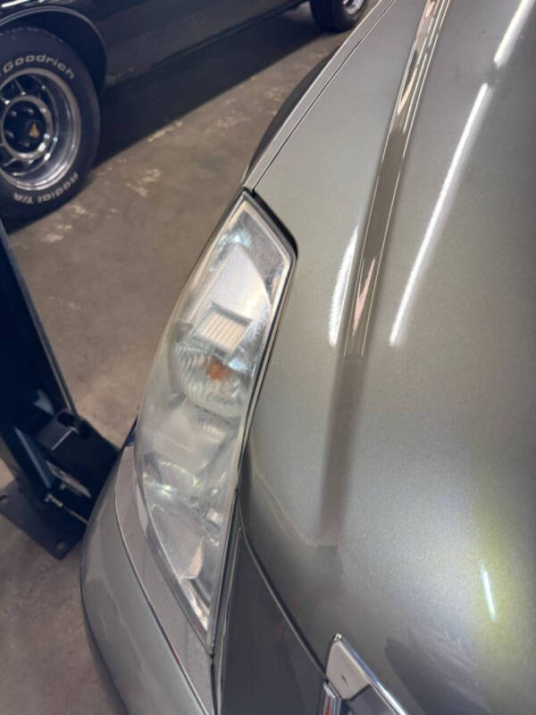 2010 Cadillac DTS Luxury Collection