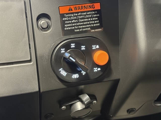 2025 Segway UT10 CREW