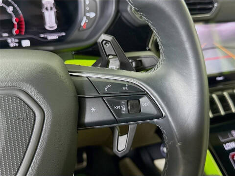 2022 Lamborghini Urus