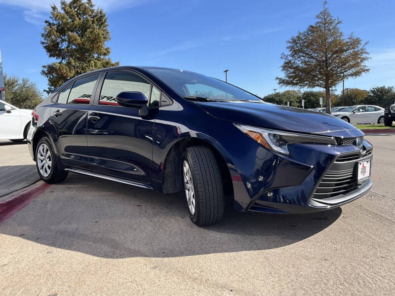 2025 Toyota Corolla Hybrid LE