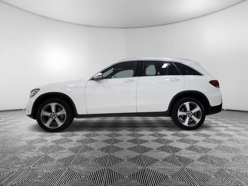 Used 2020 Mercedes-Benz GLC GLC300 with VIN WDC0G8EB8LF689737 for sale in North Olmsted, OH