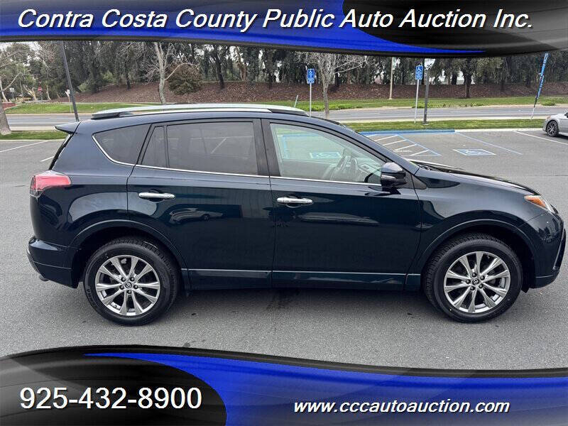 2017 Toyota RAV4 Platinum