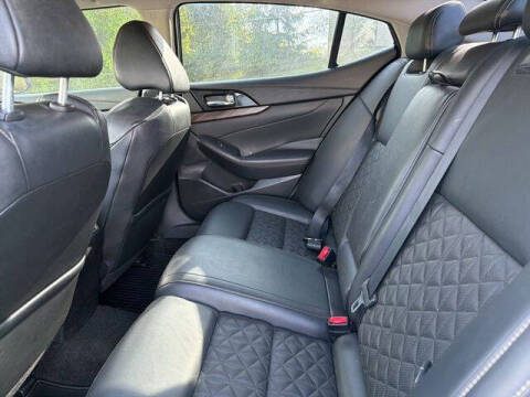 2017 Nissan Maxima