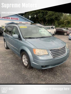2010 Chrysler Town and Country for sale at Supreme Motors in Leesburg FL
