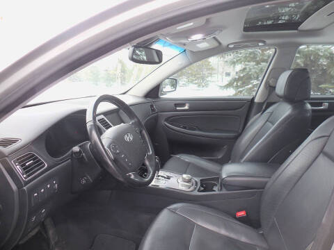 2012 Hyundai Genesis 4.6L V8
