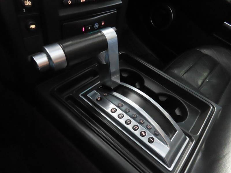 2005 HUMMER H2