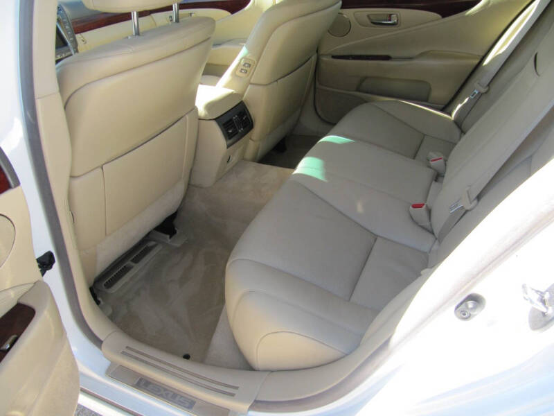 2008 Lexus LS 460