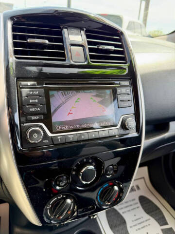 2017 Nissan Versa Note SV