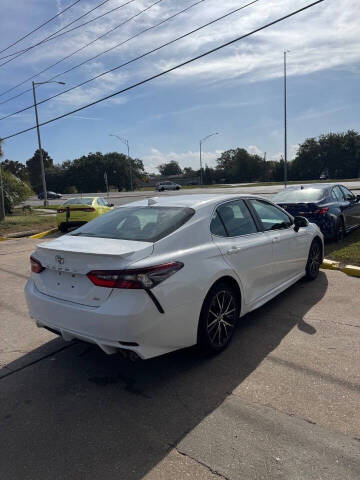 2021 Toyota Camry SE