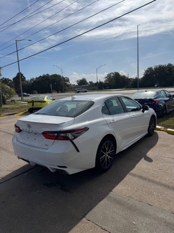 2021 Toyota Camry SE