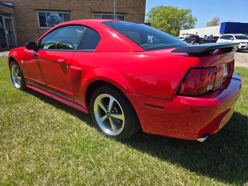 2004 Ford Mustang Mach 1 Premium