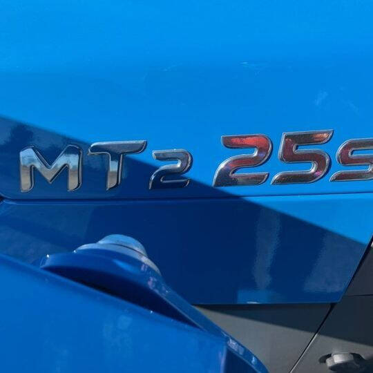 2024 LS Tractor MT225S – 24.7HP