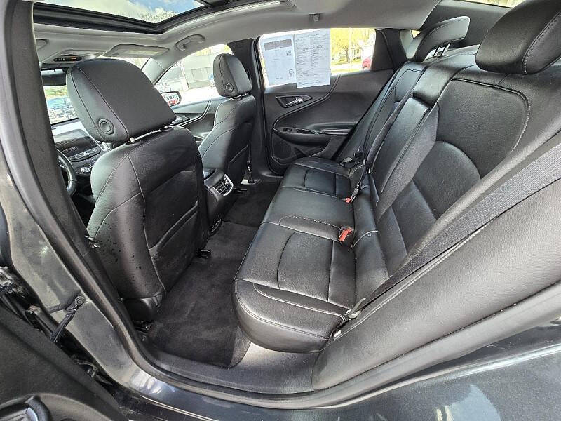 2017 Chevrolet Malibu LT