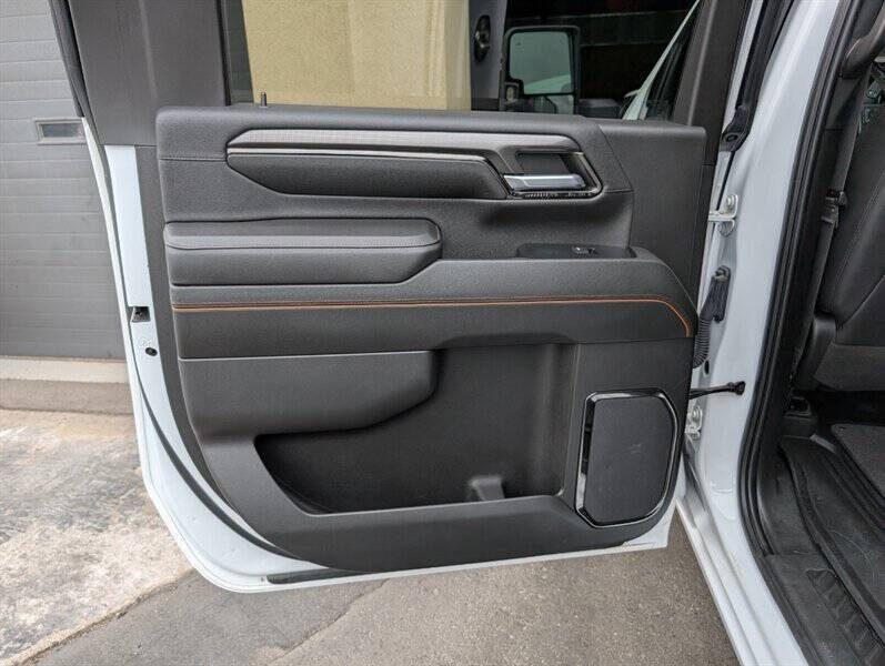 2024 GMC Sierra 3500HD