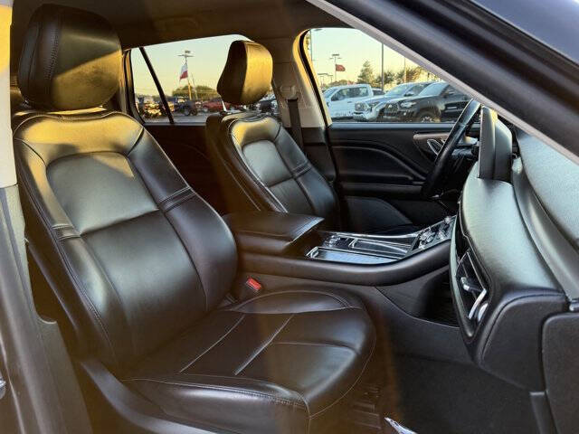 2020 Lincoln Aviator Standard