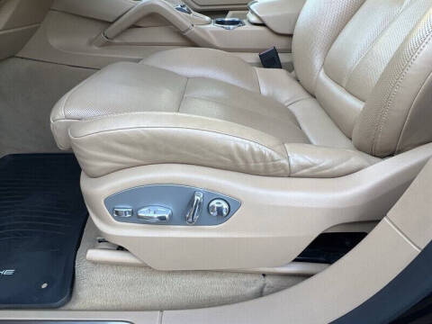 2013 Porsche Cayenne S