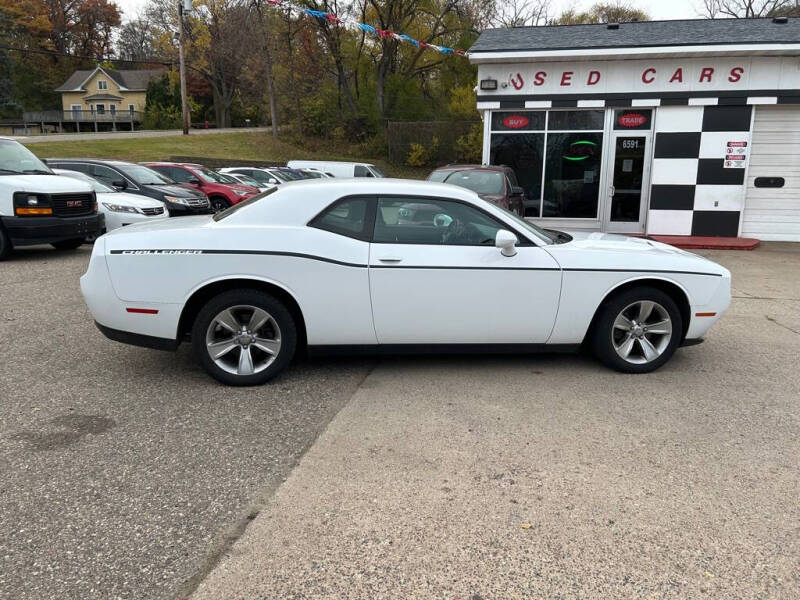 2015 Dodge Challenger SXT