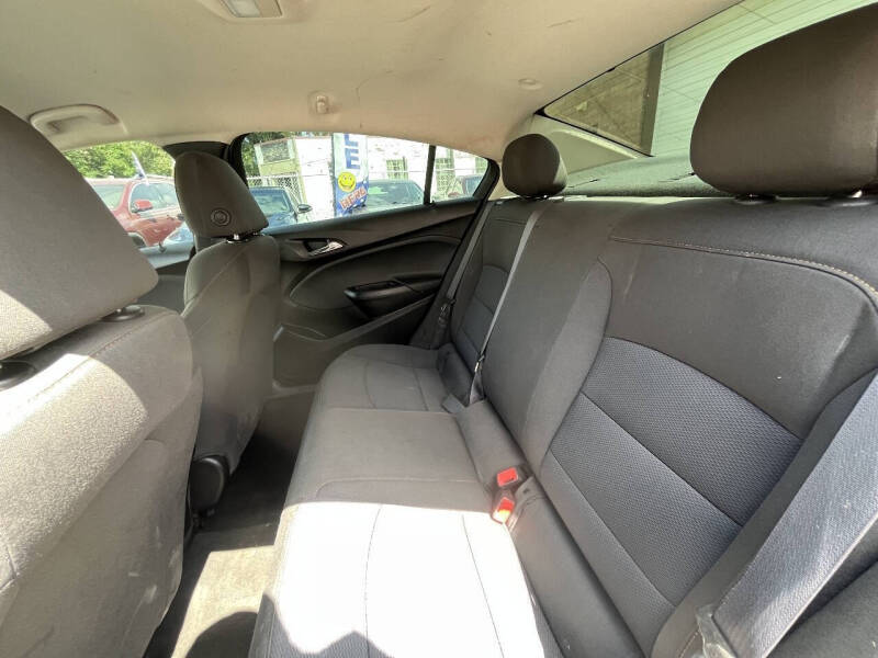 2017 Chevrolet Cruze LS Auto
