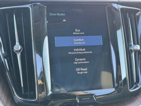 2019 Volvo XC60 T5 Inscription