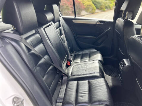 2013 Volkswagen GTI Drivers Edition