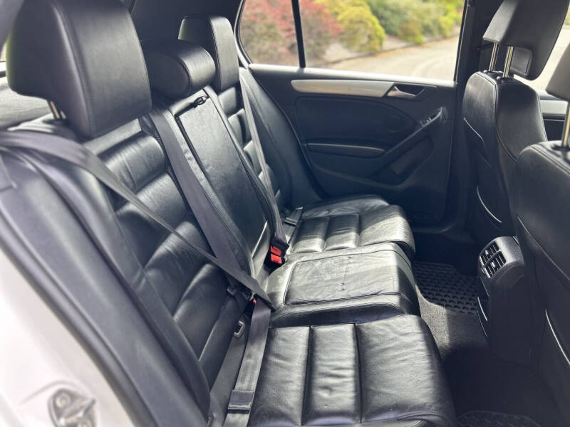 2013 Volkswagen GTI Drivers Edition