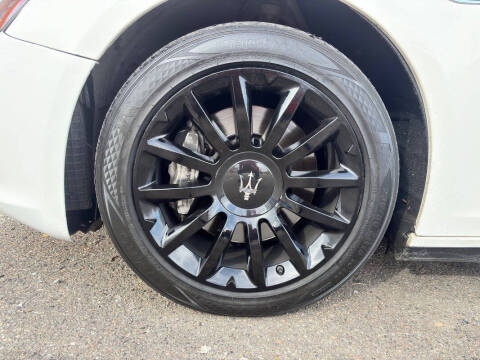 2014 Maserati Ghibli