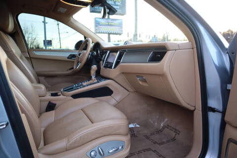 2016 Porsche Macan S