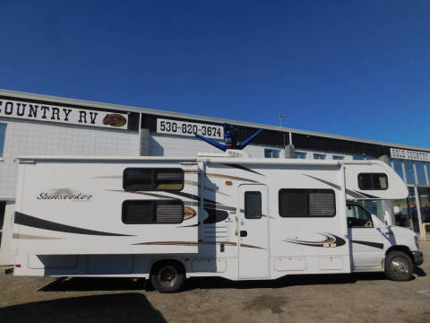 2015 Forest River SUNSEEKER 3170DS for sale at Gold Country RV in Auburn CA