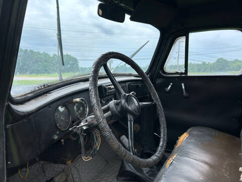 1953 International L110