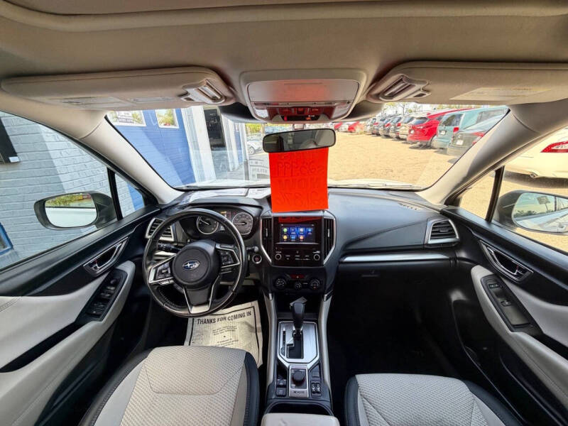 2023 Subaru Forester Premium