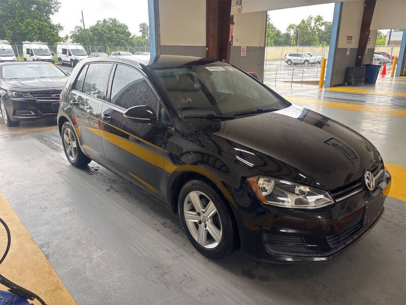 2017 Volkswagen Golf TSI SEL