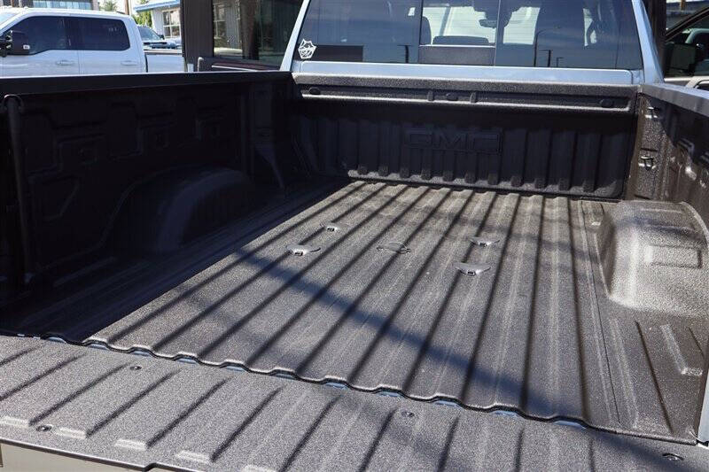 2025 GMC Sierra 3500HD