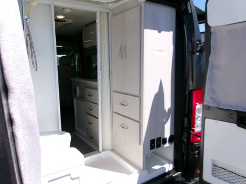 2022 Thor Motor Coach Rize 18m